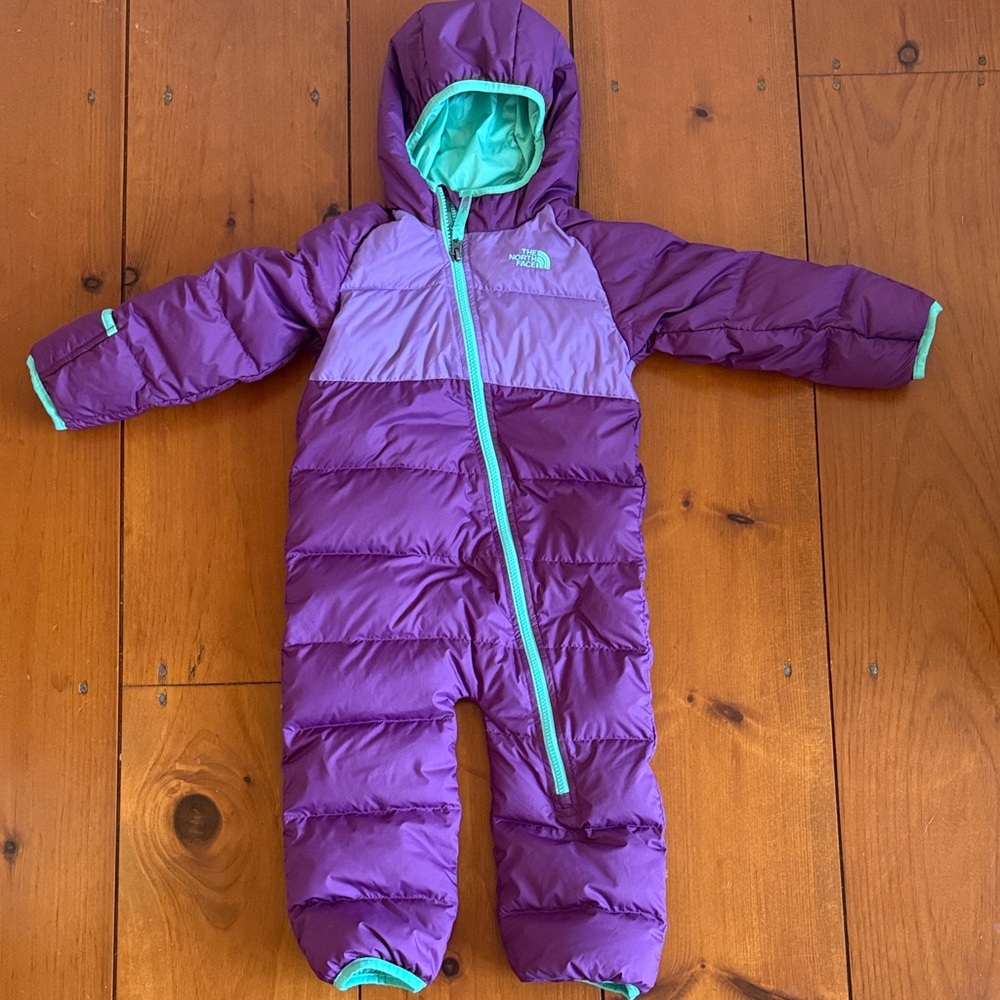 North Face 18-24M Lil Snuggler Down Purple Hooded Baby Snowsuit Bunting